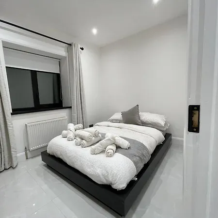 Town Centre Apartment, Newly Renovated Neustift im Stubaital