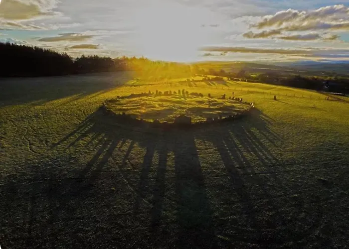 Town Centre Apartment, Newly Renovated * לטרקני